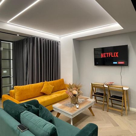 Luxury One Bedroom Apartment Tirana Kültér fotó