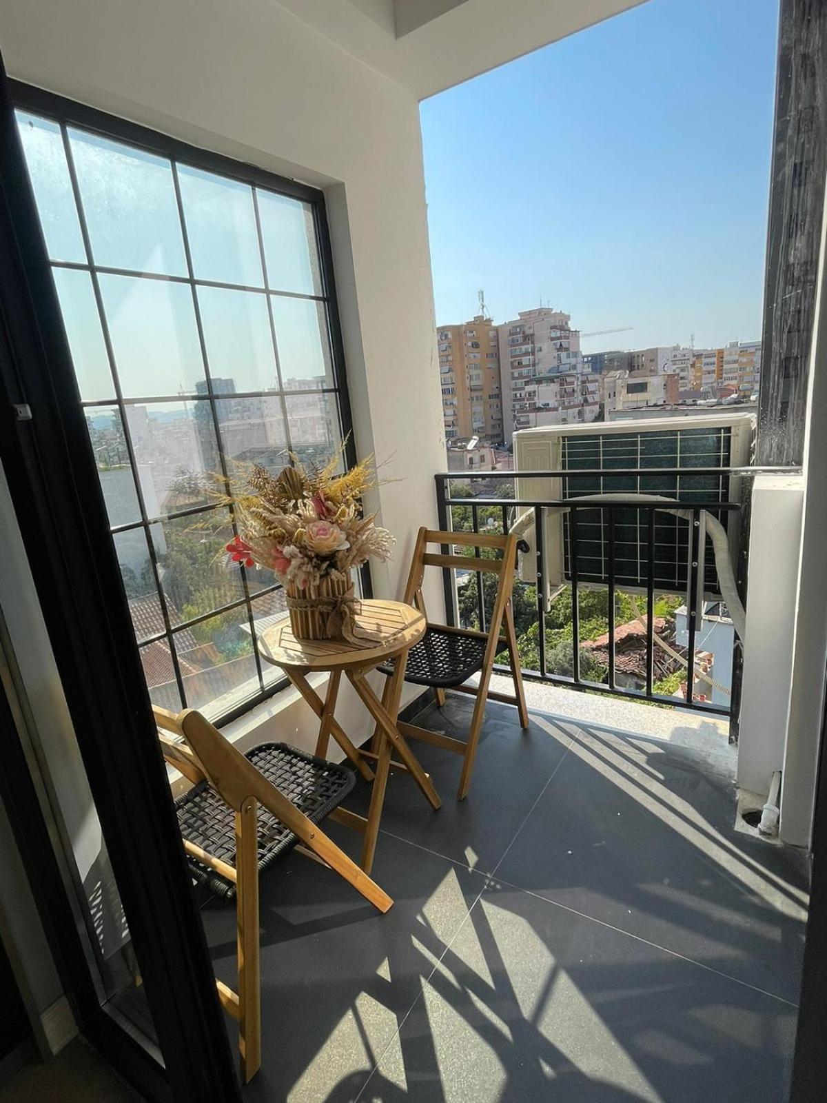 Luxury One Bedroom Apartment Tirana Kültér fotó